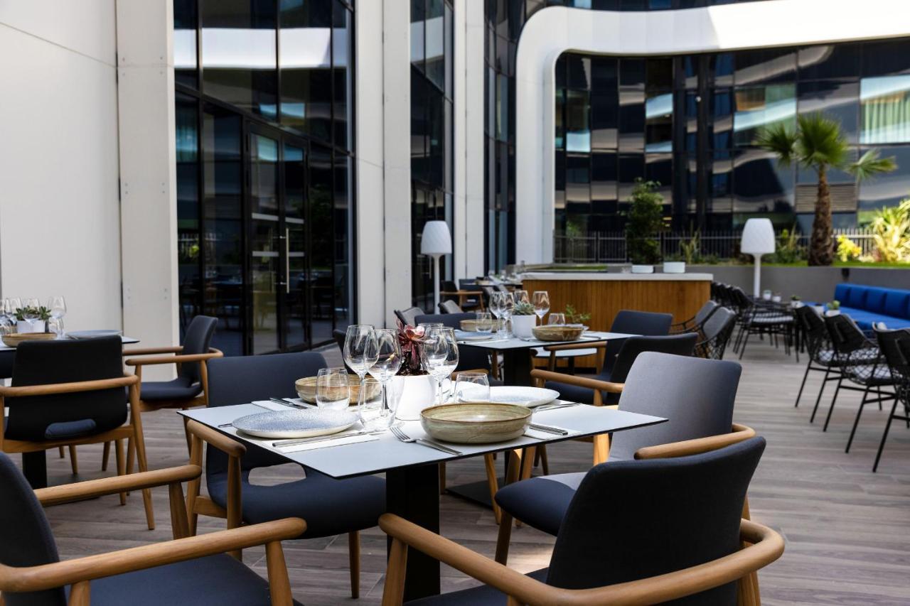 Sheraton Airport 4*