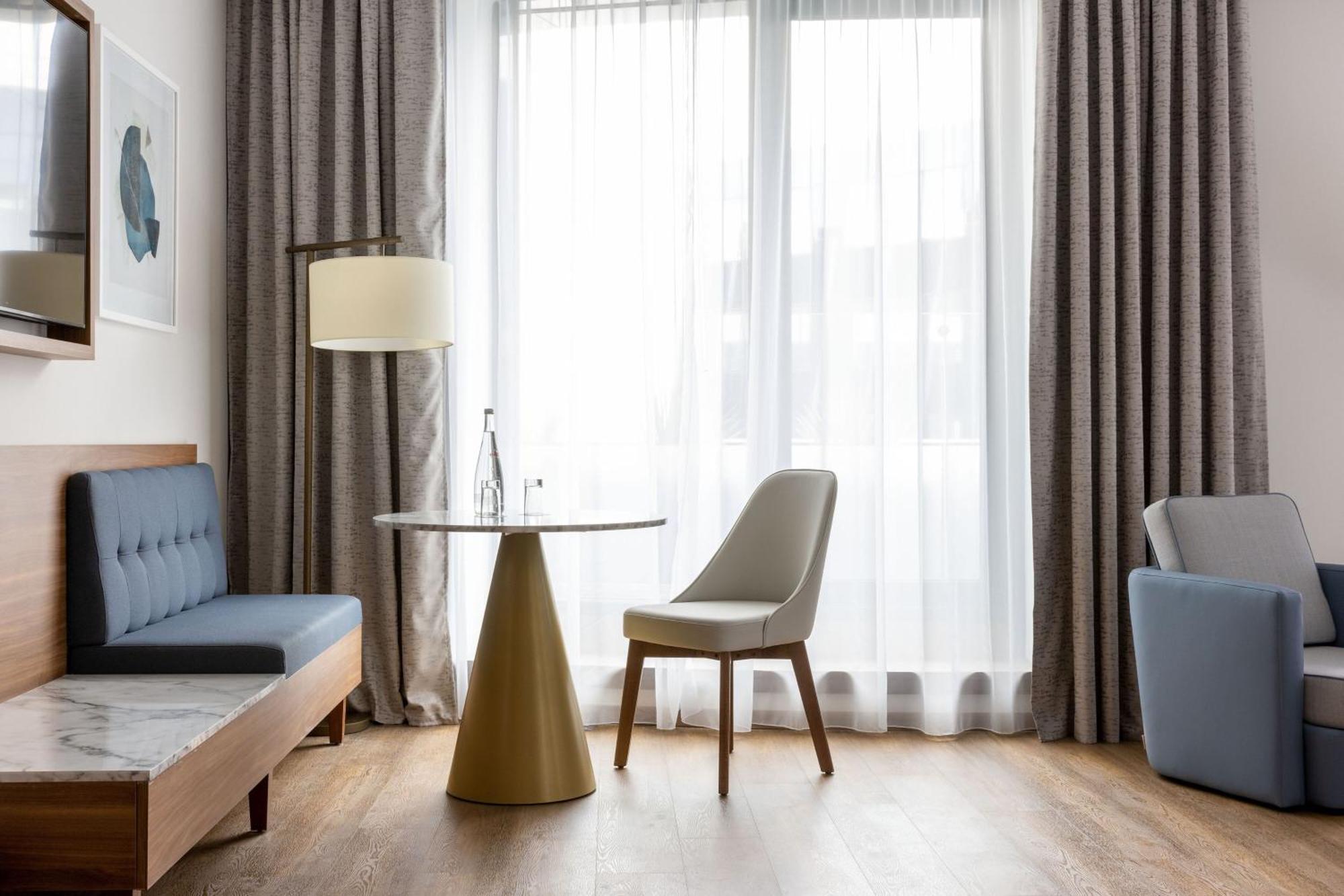 Sheraton Airport 4* Nizza